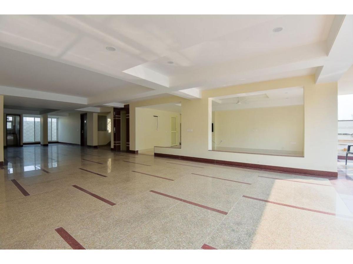 Bluo Studio4 Golf Course Road - Gym, Balcony, Lift Ґурґаон Екстер'єр фото
